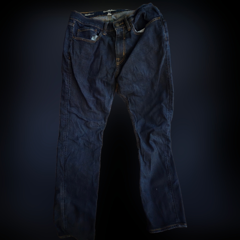 Goodfellow & Co Blue athletic flex fit Jeans
